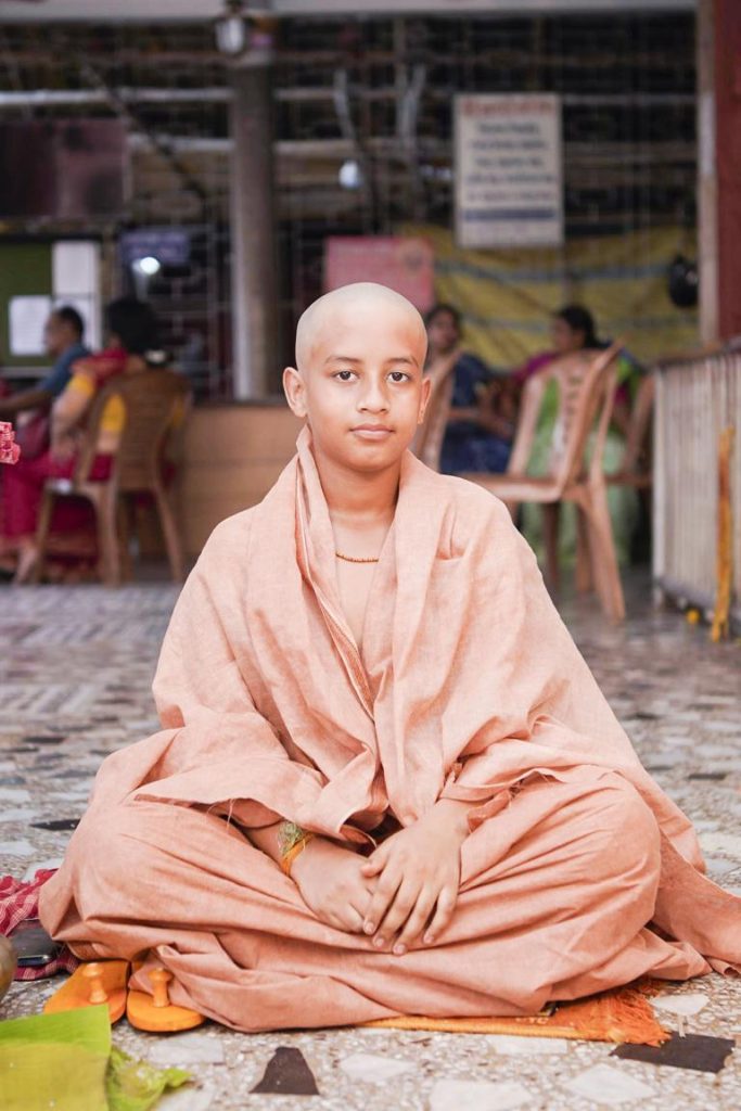 “Hindu upanayan ritual with holy fire and mantras”