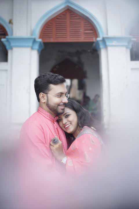 Cinematic pre-wedding photography with creative concepts by Santanuz Gallery