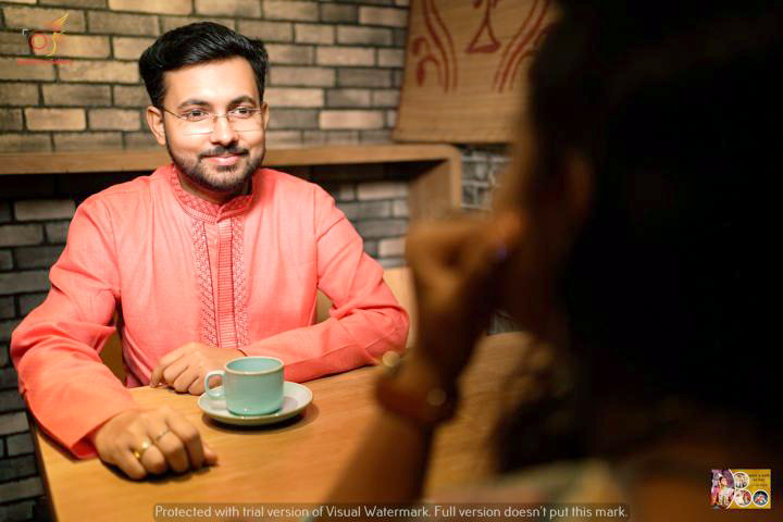 Best pre-wedding photographer capturing beautiful moments in Kolkata