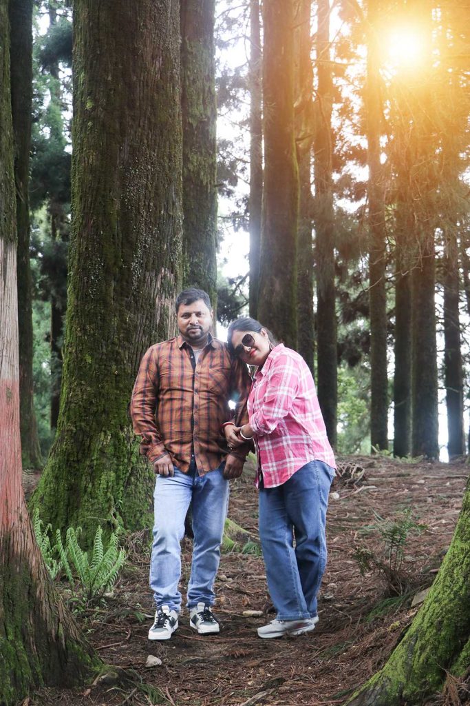 Outdoor post wedding couple photography in Kolkata